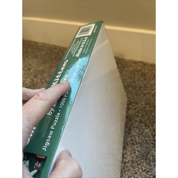 Vermont Christmas Co 1,000 Pice Jigsaw Puzzle “Christmas Kittens” New Sealed - Picture 5 of 5